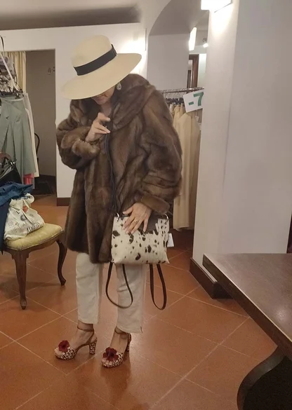 Les Must de Cartier Burgundy Bordeaux luggage - Vintage Luxury Travel Style Tips