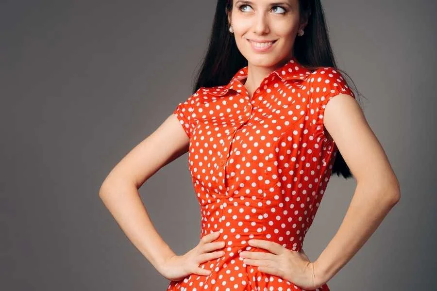 Retro-Takeover-Outfit-Ideas-polka-dot-1