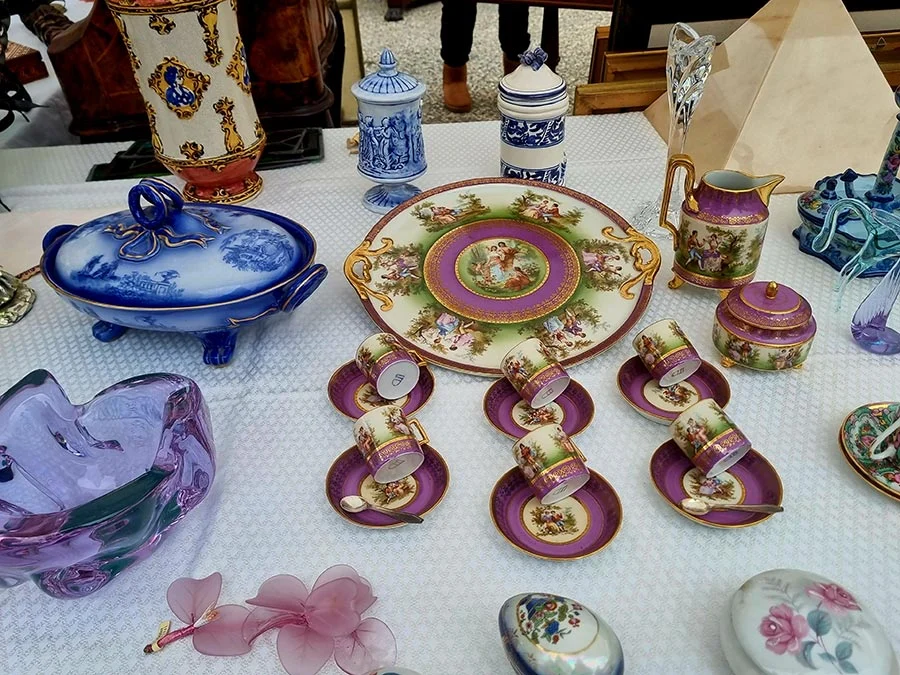vintage market Lucca Tuscany